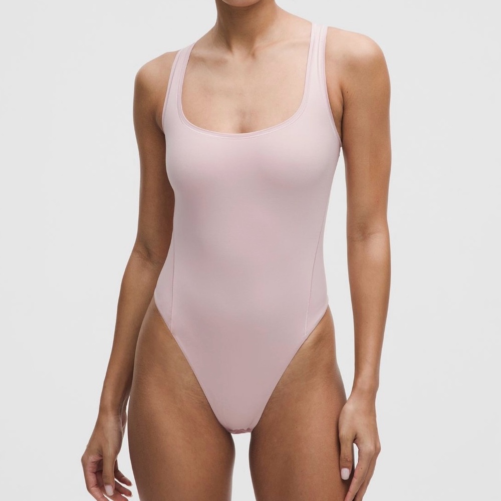 Lululemon Wundermost Ultra-Soft Nulu Square-Neck Sleeveless Bodysuit - Pink